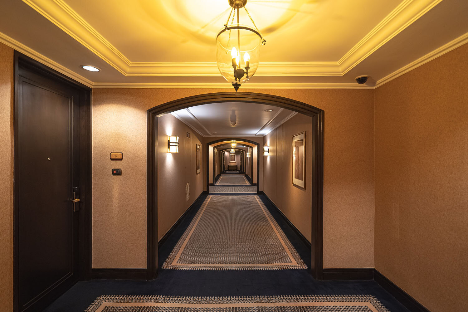  Corridor on level 10 