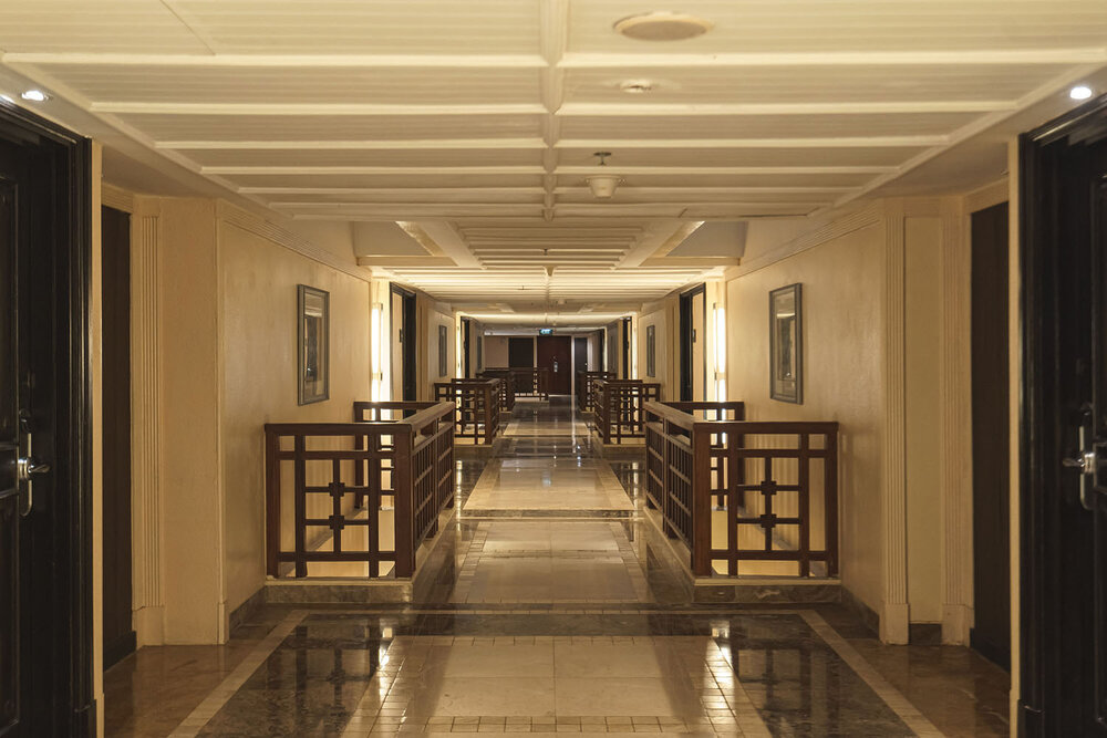  Corridor 