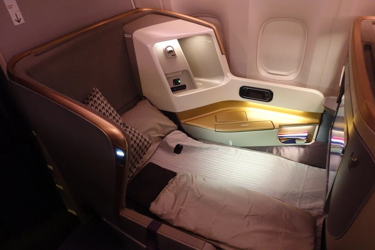 Singapore Airlines 2013 seat in Bed Mode Photo: One Mile at a Time