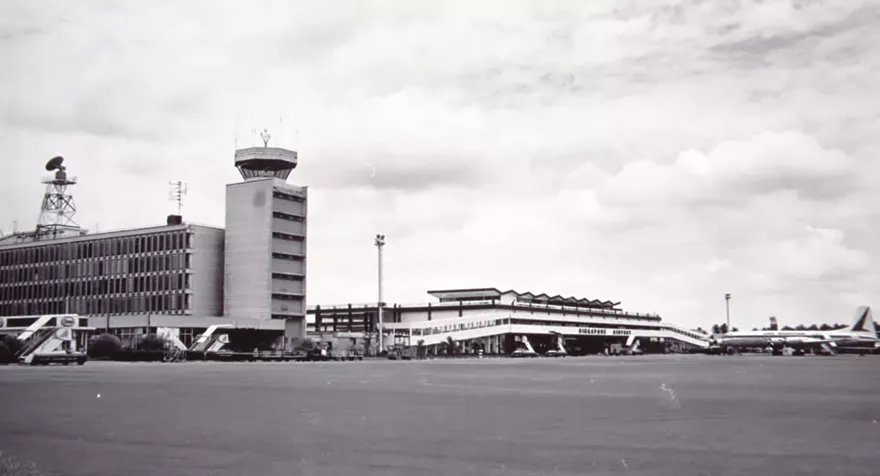 1959: First passenger flight arrival at Paya Lebar Airport was a Qantas Boeing 707