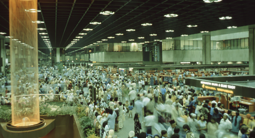 1980s: Terminal 1 got very crowded and plans for Terminal 2 begins in 1986